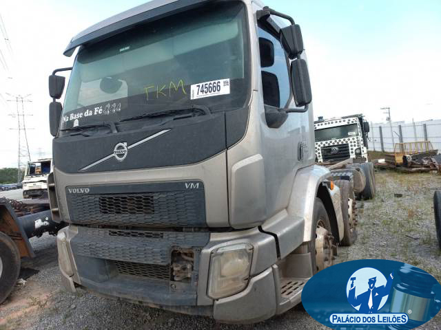 VOLVO VM 330 R 19/20