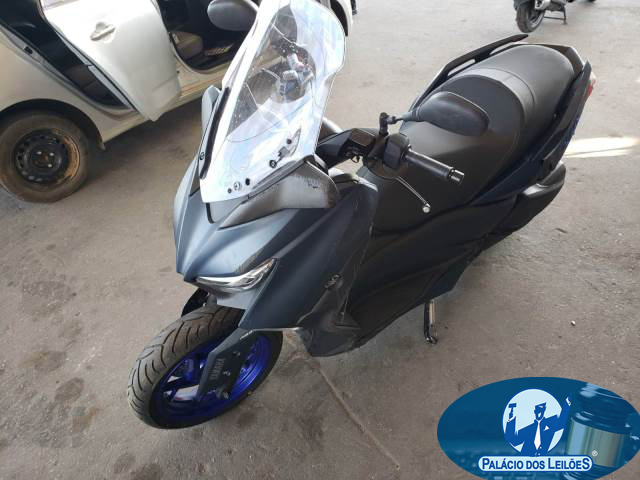 YAMAHA XMAX 250 23/23