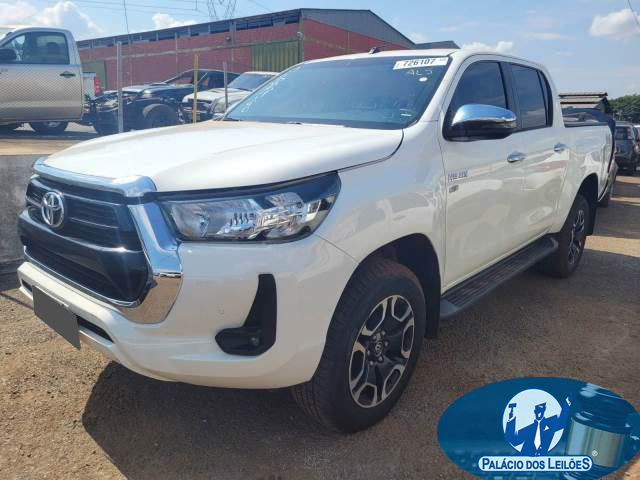 TOYOTA HILUX 2.7 21/21