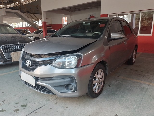 TOYOTA ETIOS SEDAN 1.5 19/20