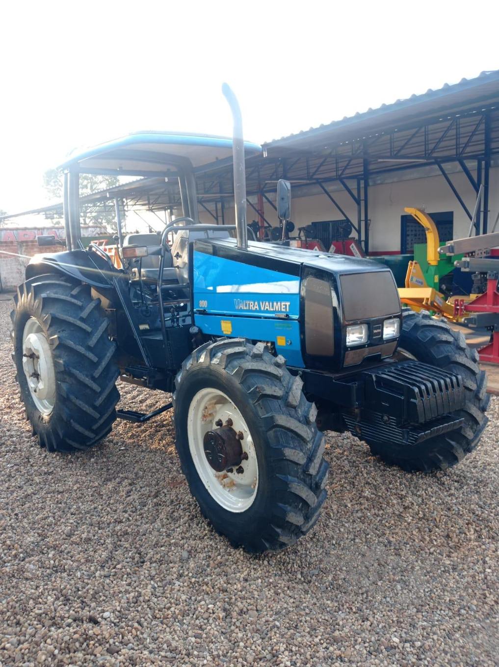 VALTRA 800 2000 - 4x4